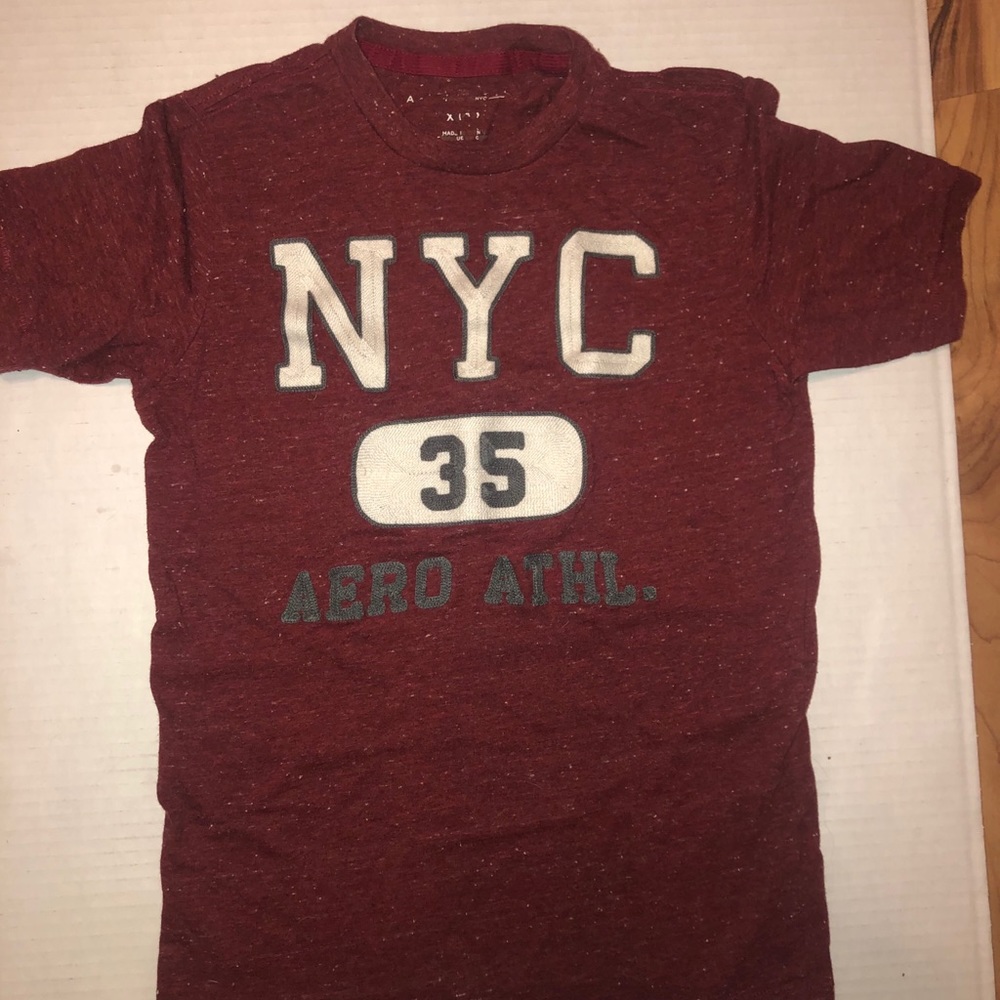 Aeropostale t shirt